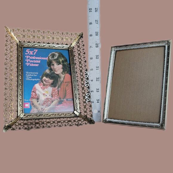 Vintage Fancy Gold Tone 5x7 Picture Frames with Easel Backs, Set of Two - Picture 6 of 6